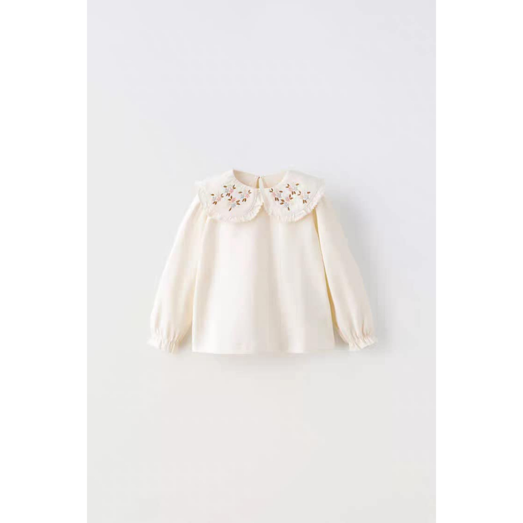 Áo thun cổ thêu hoa tiểu thư zxr cho bé