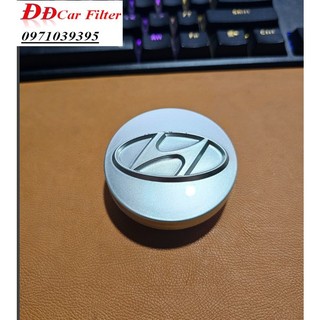 Logo chụp mâm, ốp lazang bánh xe Hyundai I10, Elantra, Tucson, Santafe, I20, Sonata, Avante - Đường kính: 57mm