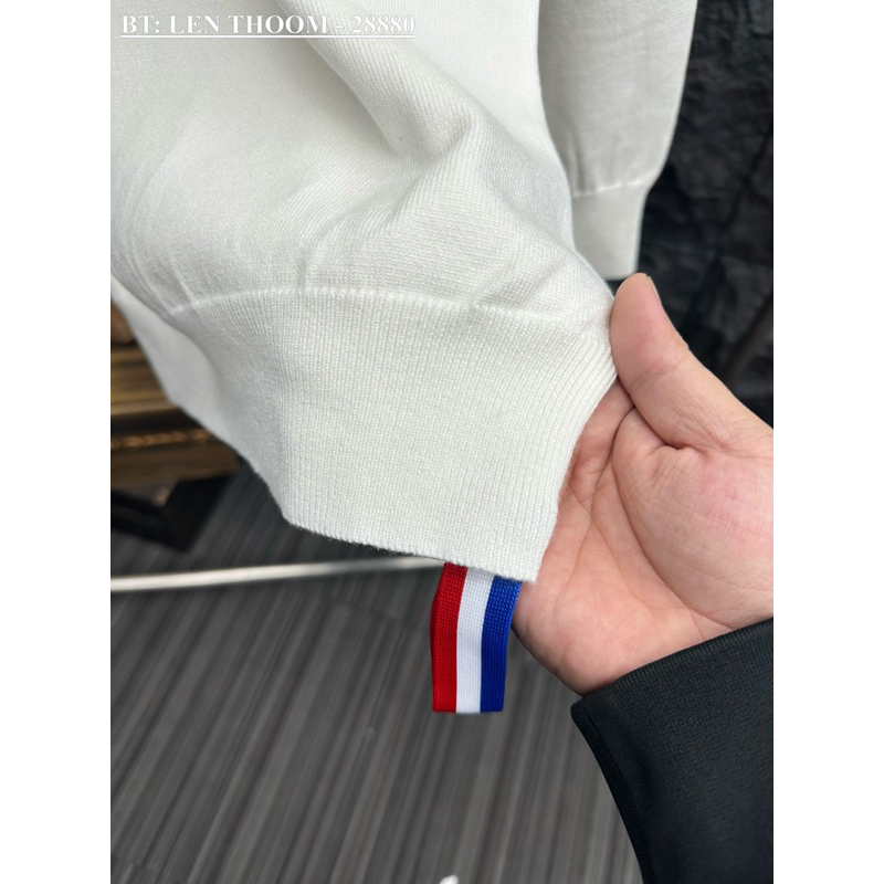 Áo len nam kẻ 3 vạch trắng thom đơn giản,áo len nam thom sọc đen trắng cao cấp