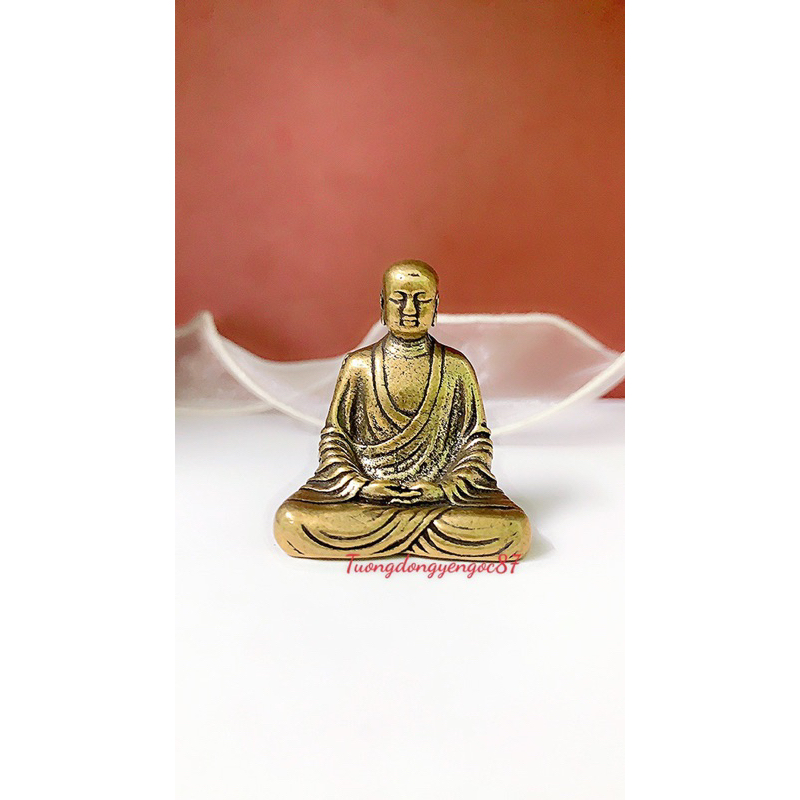 Tượng đồng ngài A nan
