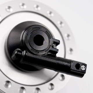 CHỤP CÔNG TƠ MÉT FULED CNC