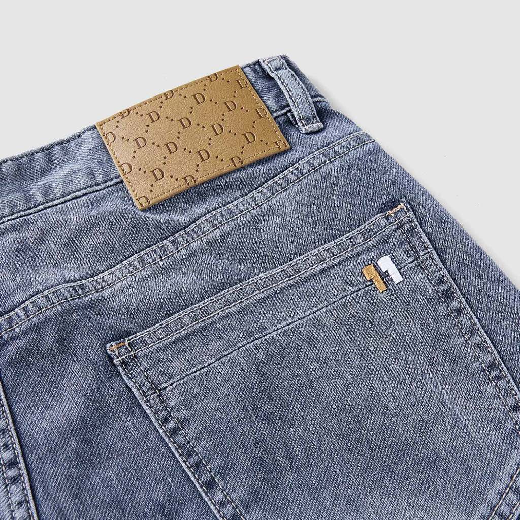 HLA - Quần jeans nam tôn dáng mềm nhẹ đàn hồi cao cấp Dynamic micro-elastic soft light blue Jeans