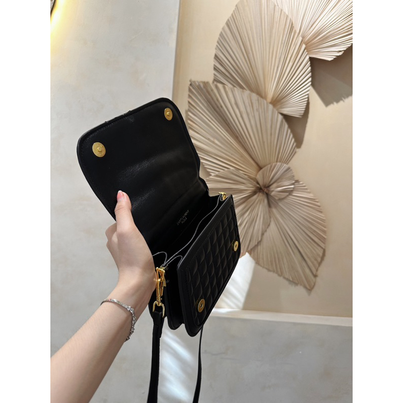 Túi đeo chéo ysl phối viền đen trắng sang chảnh 22cm