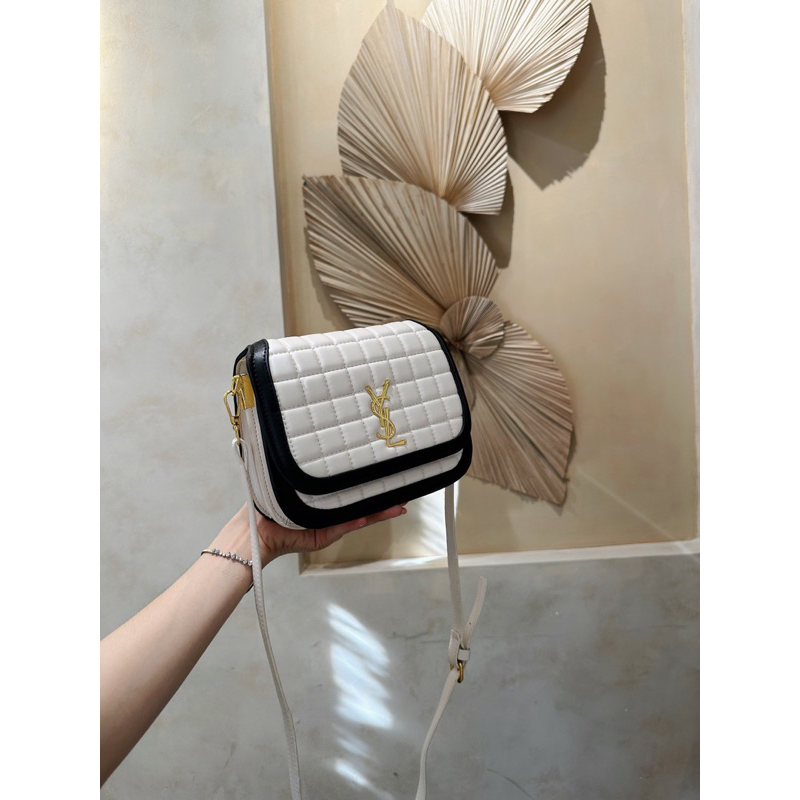 Túi đeo chéo ysl phối viền đen trắng sang chảnh 22cm