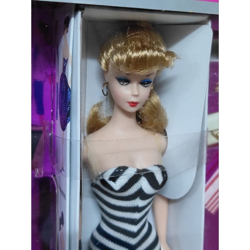 Barbie 35th anniversary giftset doll