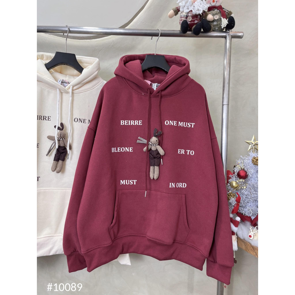 Áo hoddies gắn gấu
