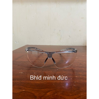 Kính DELTA PLUS trắng