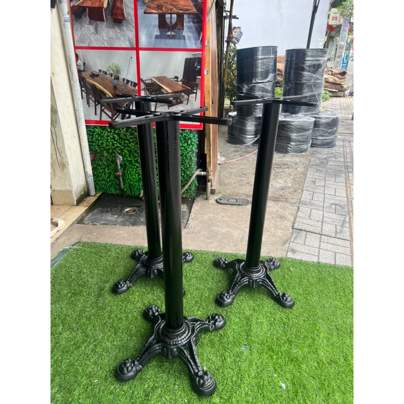 Chân bàn gang cafe thanh lý