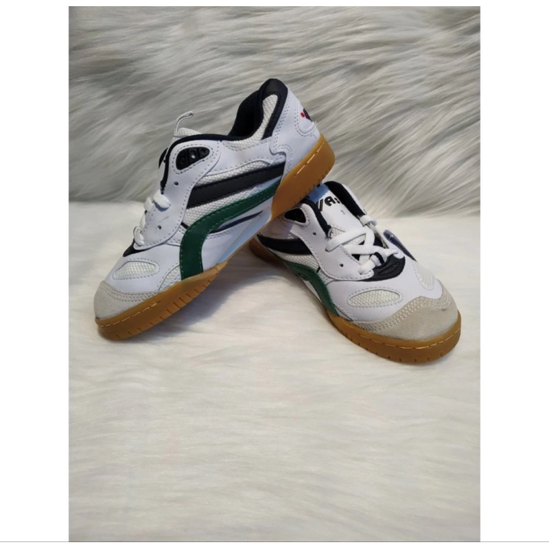 Giày Asia đá bóng cầu lông chạy bộ thể thao đế kếp khâu full đế có cao su chống trượt.