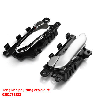Tay mở cửa mạ crom trong xe kia k3, kia cerato 2011-2018