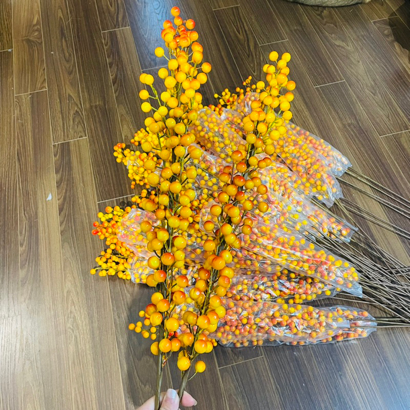 Đào đông vàng 12 nhánh trang trí hoa tết,trang trí nhà,bình hoa,quà tặng.