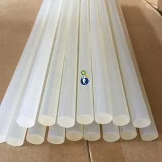 1 Cây Keo Nến Lớn