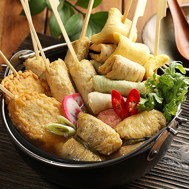 Chả cá que xiên sẵn Hàn Quốc King Omuk 245g, 300g