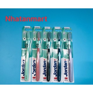 Bộ 2 Bàn Chải Đánh Răng Jordan Click Gum Protector