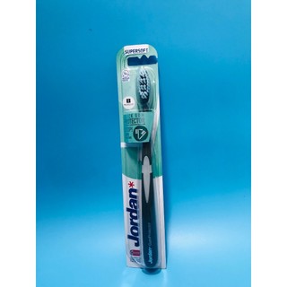 Bộ 2 Bàn Chải Đánh Răng Jordan Click Gum Protector