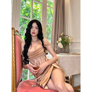 Sẵn xanh S/M ᴄʜᴜʙʙʏʏ - Đầᴍ ᴛʀễ ᴠᴀɪ ᴘʜốɪ ᴛà ʟụᴀ