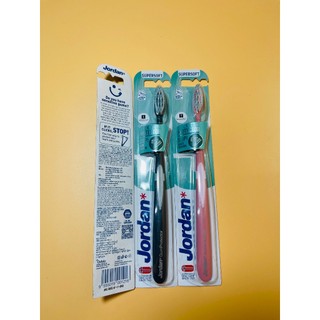 Bộ 2 Bàn Chải Đánh Răng Jordan Click Gum Protector