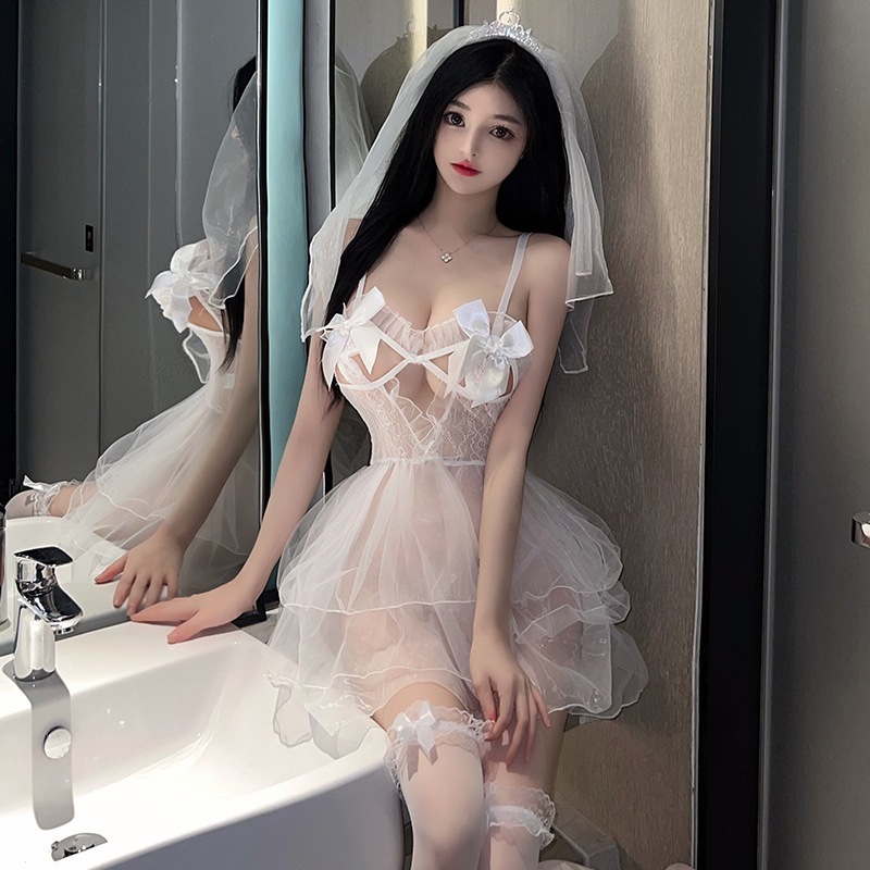 Váy ngủ hóa thân cô dâu kèm cài tóc 2541