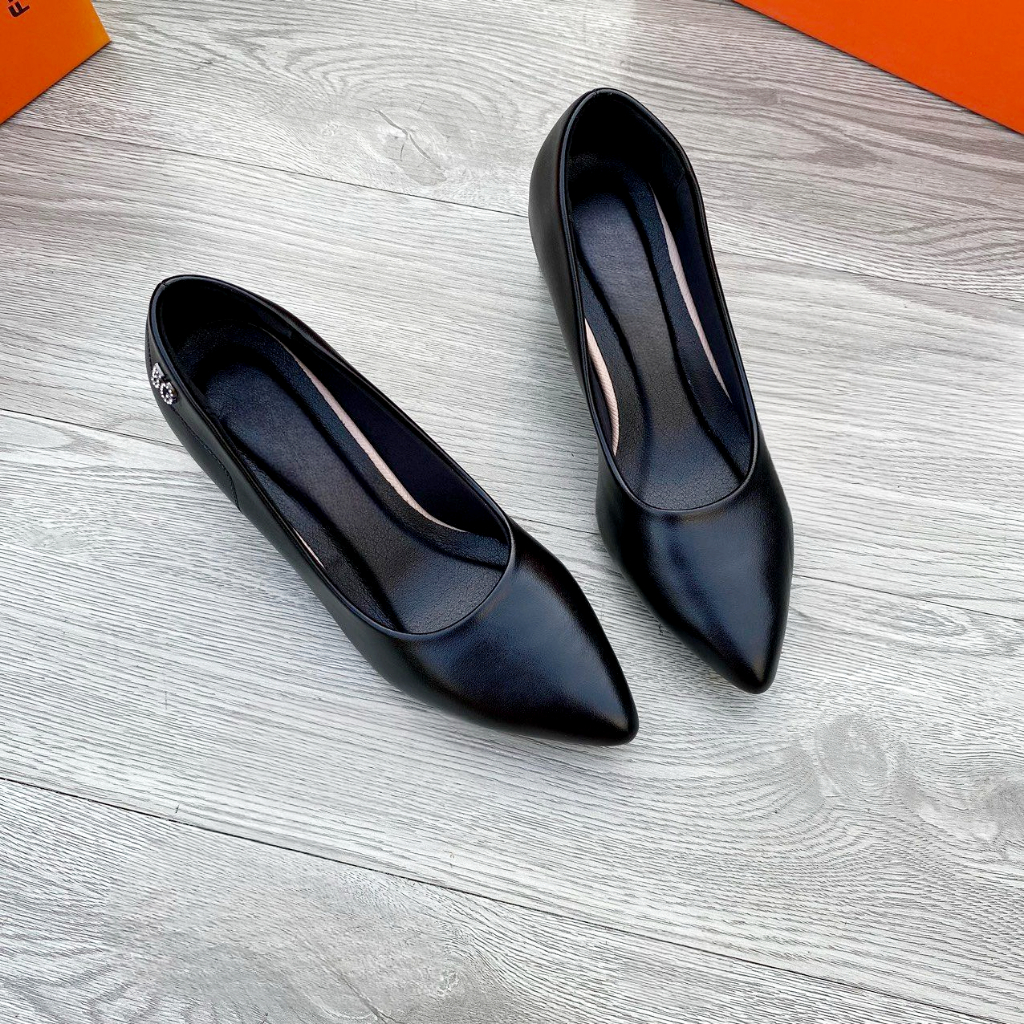 Giày cao gót mũi nhọn đính mác cạnh gót vuông 5 cm - Made in Vietnam