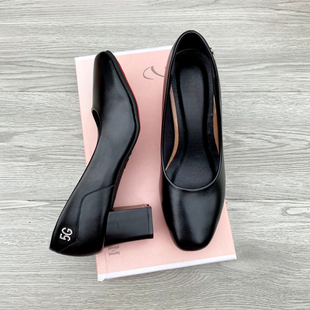 Giày cao gót mũi vuông đính mác cạnh gót vuông 5 cm