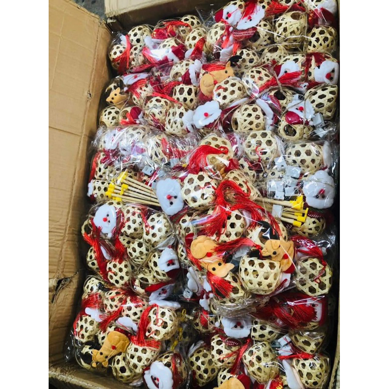 Lồng đèn NOEL Trung thu lò xo thần kỳ có đèn cinnamoroll, kitty, minion, doreaon