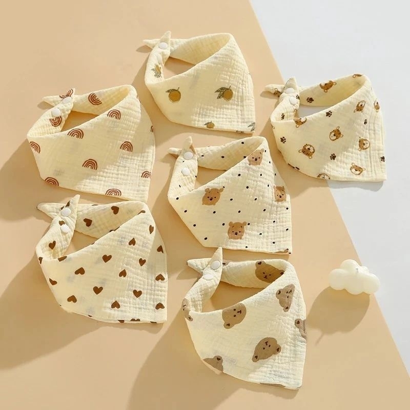 Set 5 Khăn Yếm Xô Sợi Tre Muslin Màu Kem, Cúc Bấm