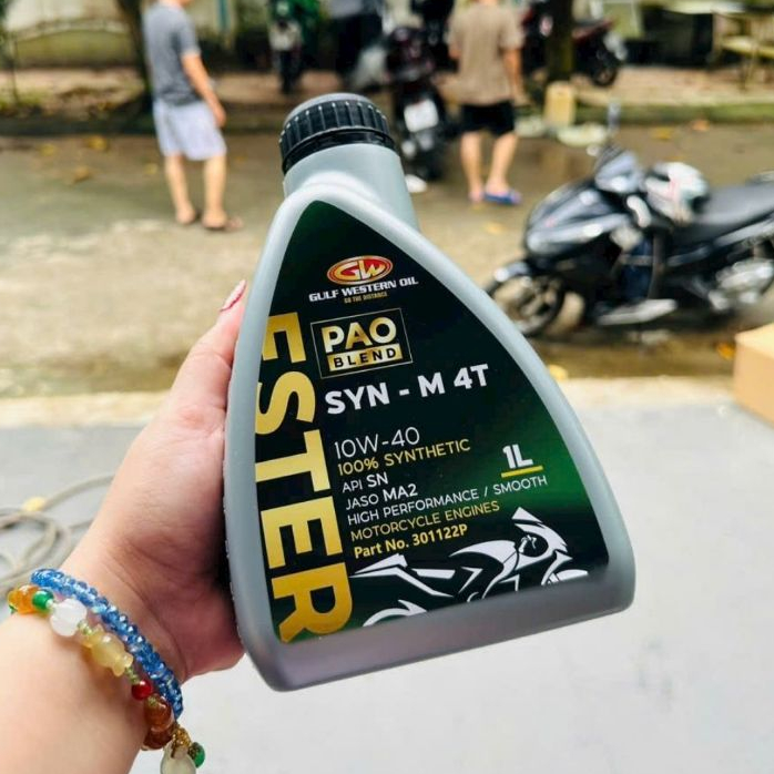 Nhớt tổng hợp Gulf Western Oil 10W40 Syn-M 4T PAO Ester 1L dành cho xe côn tay, PKL