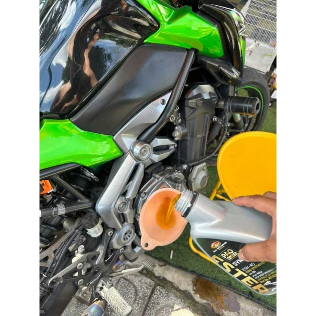 Nhớt tổng hợp Gulf Western Oil 10W40 Syn-M 4T PAO Ester 1L dành cho xe côn tay, PKL