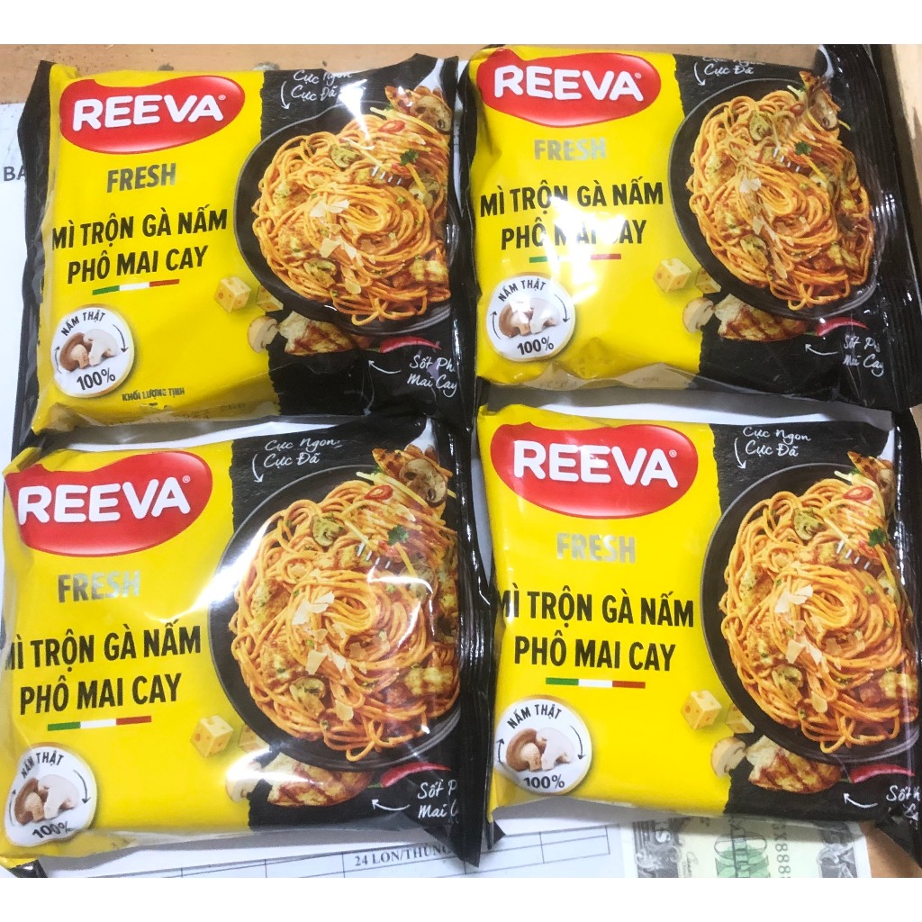 Mì REEVA Mì Trộn Gà Nấm Phô Mai Cay Gói 85g