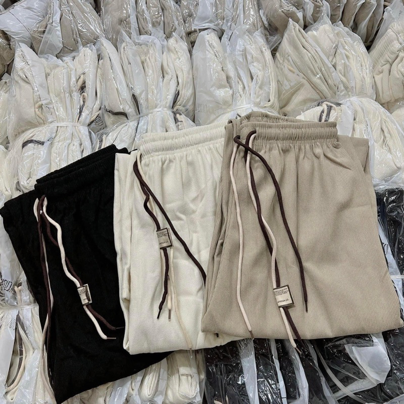 MÃ 004 QUẦN NHUNG SUÔNG 2 DÂY TRẮNG NÂU 4M