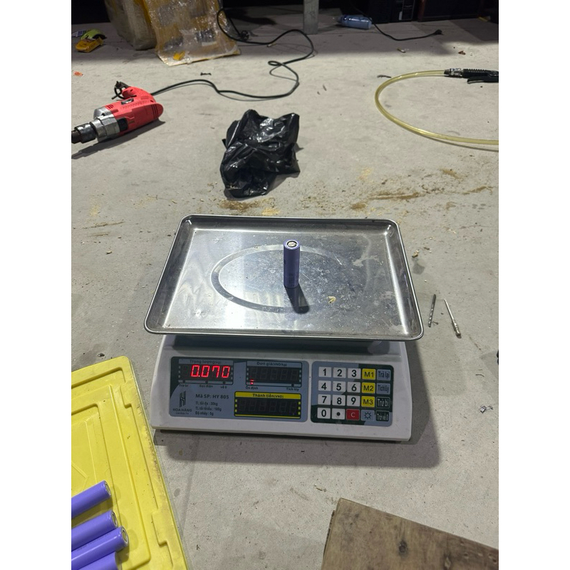 Pin 21700 chính hãng xả cao 4000mah đóng máy công cụ