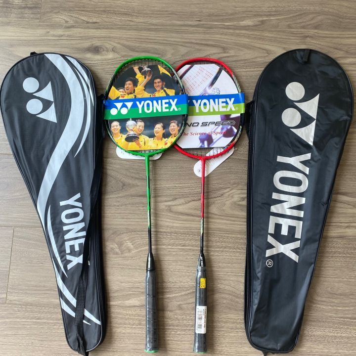 Bộ 1 Vợt Cầu Lông Yonex Khung Carbon Căng Sẵn 8kg  Kèm Bao Đựng Vợt , bảo hành 12 tháng