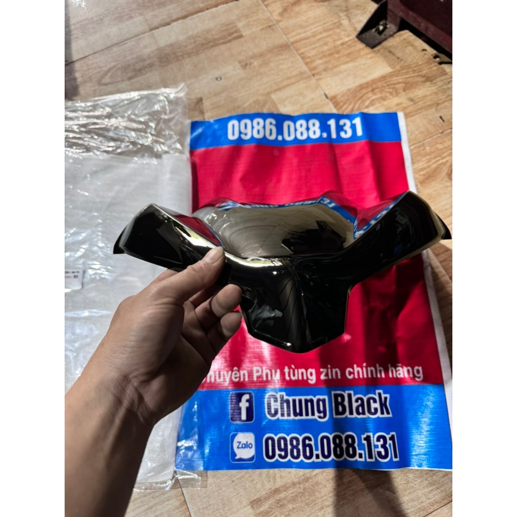 Nặt nạ đen bóng ex155VVa abs 2024 zin chính hãng yamaha