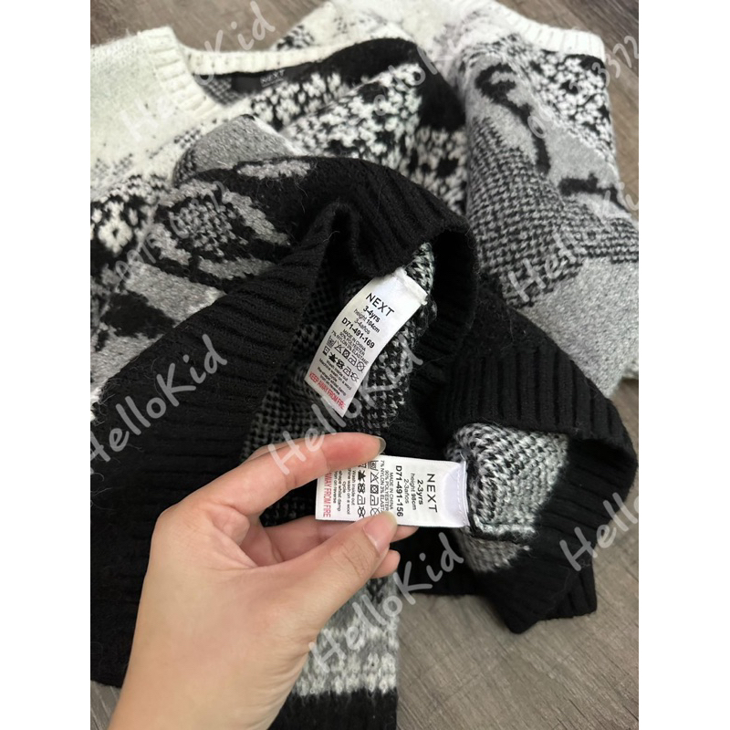 Áo len tuần lộc ghi hoạ tiết nxt cho bé