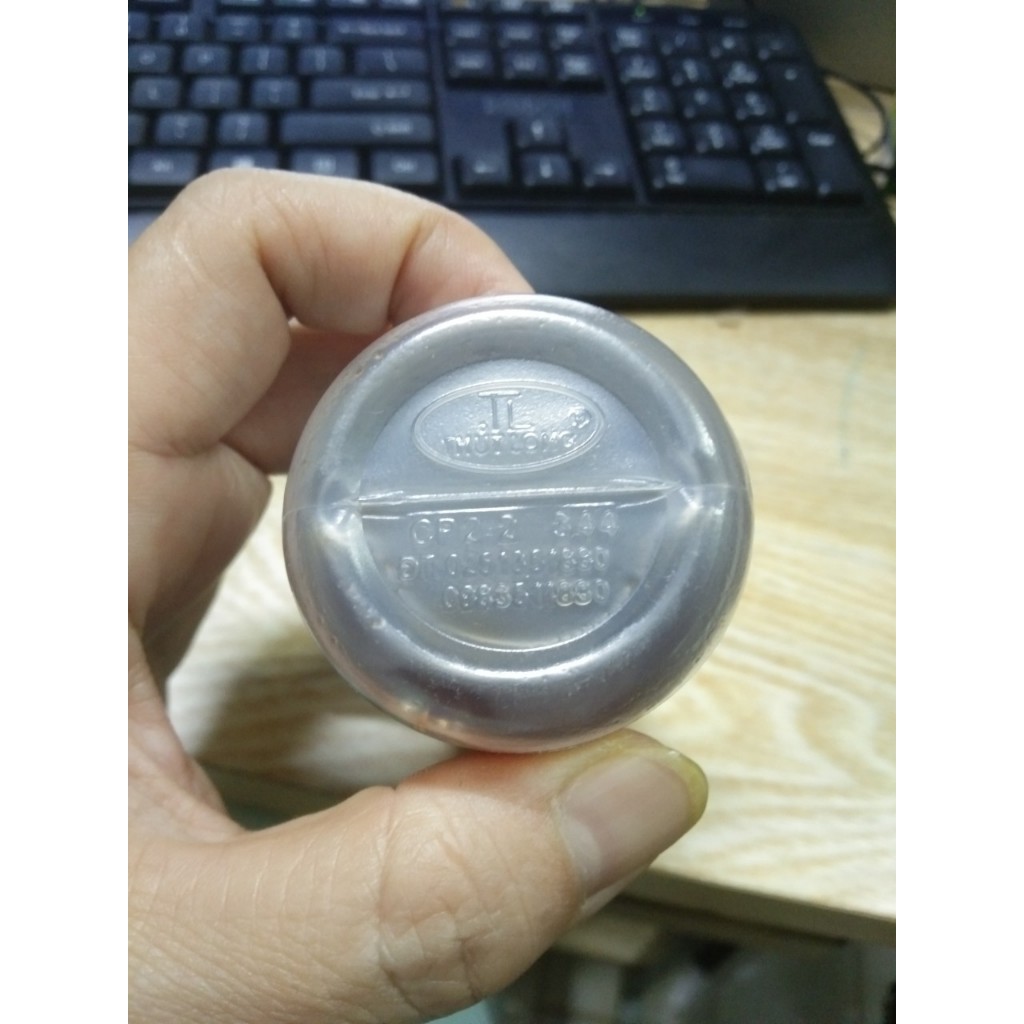 Dầu xoa bóp gia truyền Thuỷ Long giảm đau nhức mỏi xương khớp đông y Nguyễn Thị Thu Thuỷ dau xoa bop xuong khop dau lưng