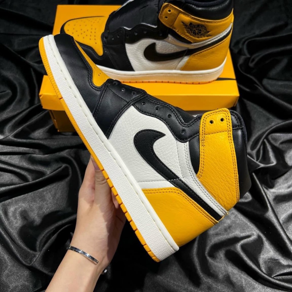 Giày Sneaker Air Jordan 1 Retro High Taxi LikeAuth