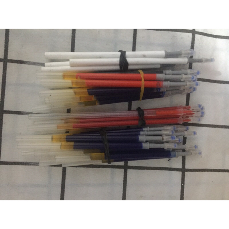 Pass đồ dùng học tập