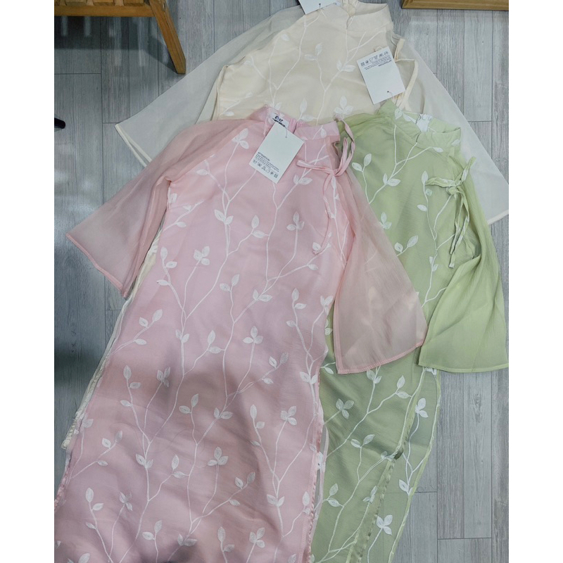 Set áo dài tơ vân mềm thêu lá 3 màu xinh xắn dịu dàng