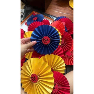 quạt dán chữ thư pháp