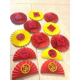 quạt dán chữ thư pháp