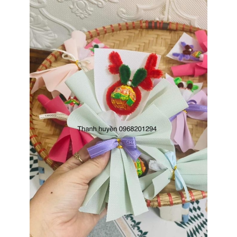 Bó hoa mini kẹo tặng noel.