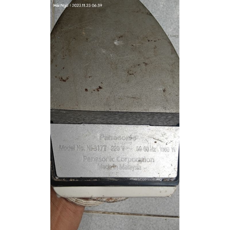 Bàn là khô bàn ủi khô hiệu Panasonic 1000w