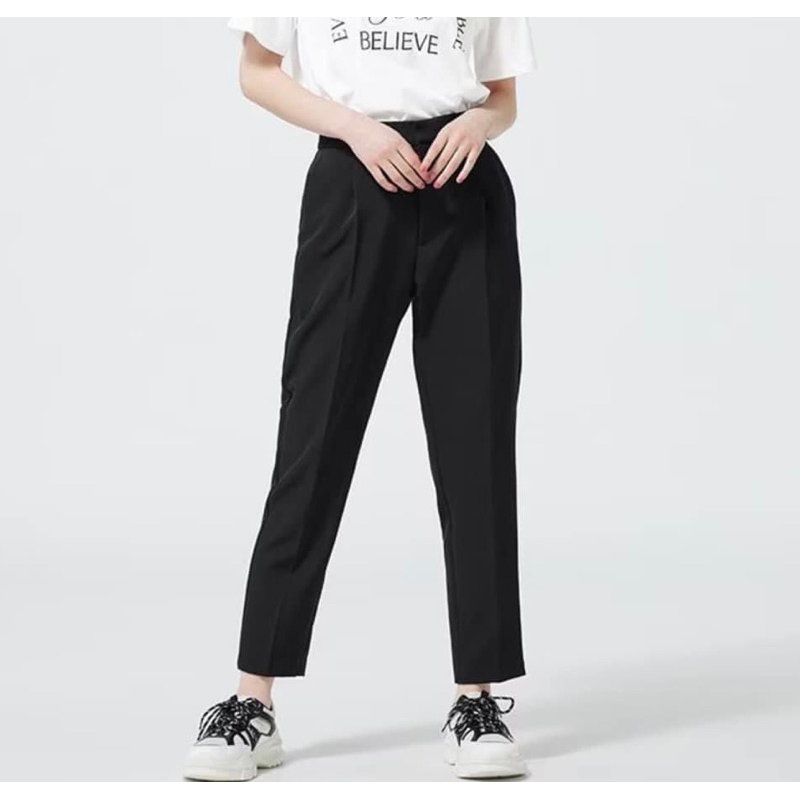 Quần baggy vải chống nhăn GU Nhật Bản