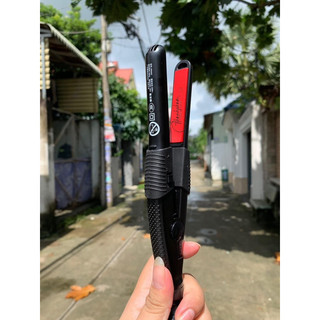Máy duỗi mini . rất tiện làm phồng chân tóc , uốn tóc nam . uốn mái