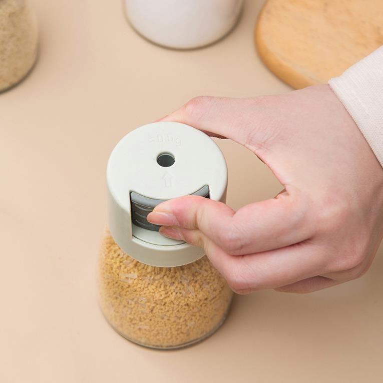 Lọ Đựng Gia Vị Thông Minh, Lọ Rắc Gia Vị Thủy Tinh Tiện Dụng Chống Ẩm Mốc Kèm Thìa Cho Nhà Bếp An Toàn Cho Sức Khỏe