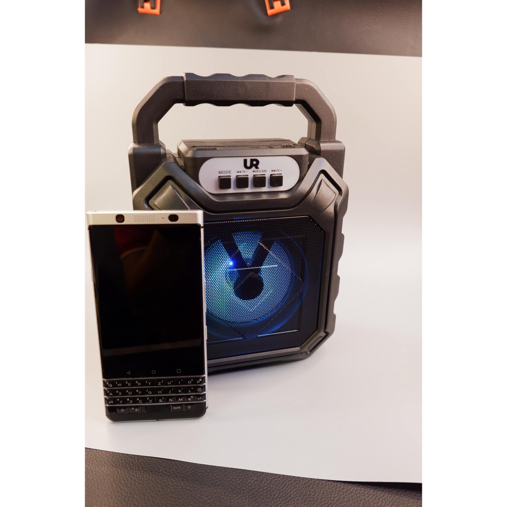 Loa Bluetooth URBANO