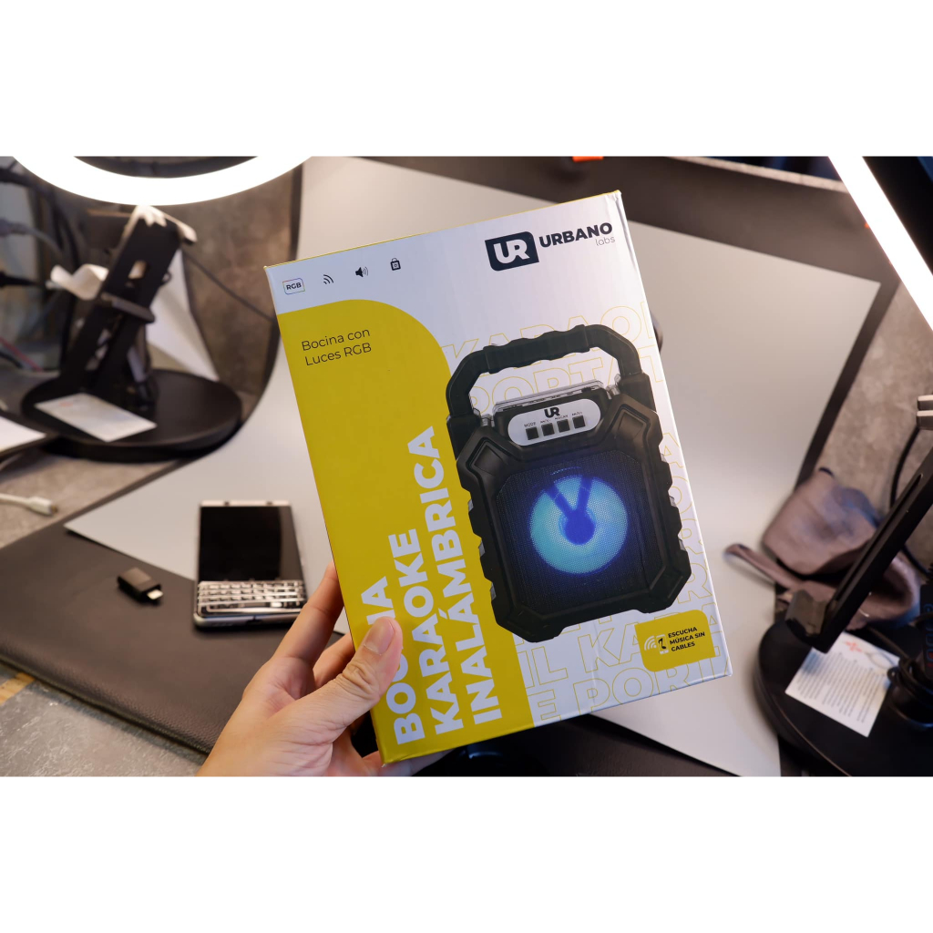 Loa Bluetooth URBANO