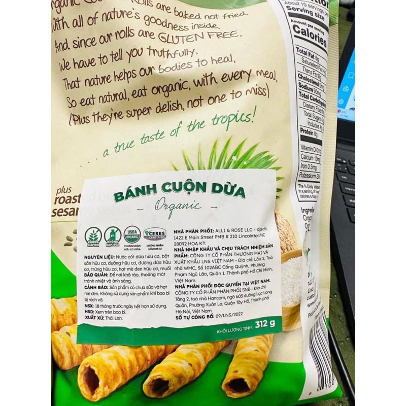 Bánh dừa cuộn ống Thái Lan thơm ngon giòn rụm 100% tự nhiên