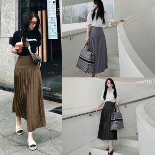 Chân váy xếp ly dáng dài điệu đà nữ tính