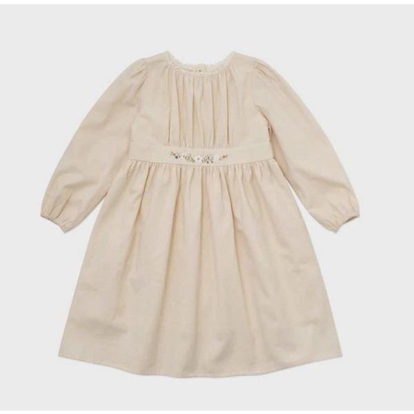 Váy bé gái Susu xếp ly thêu hoa eo